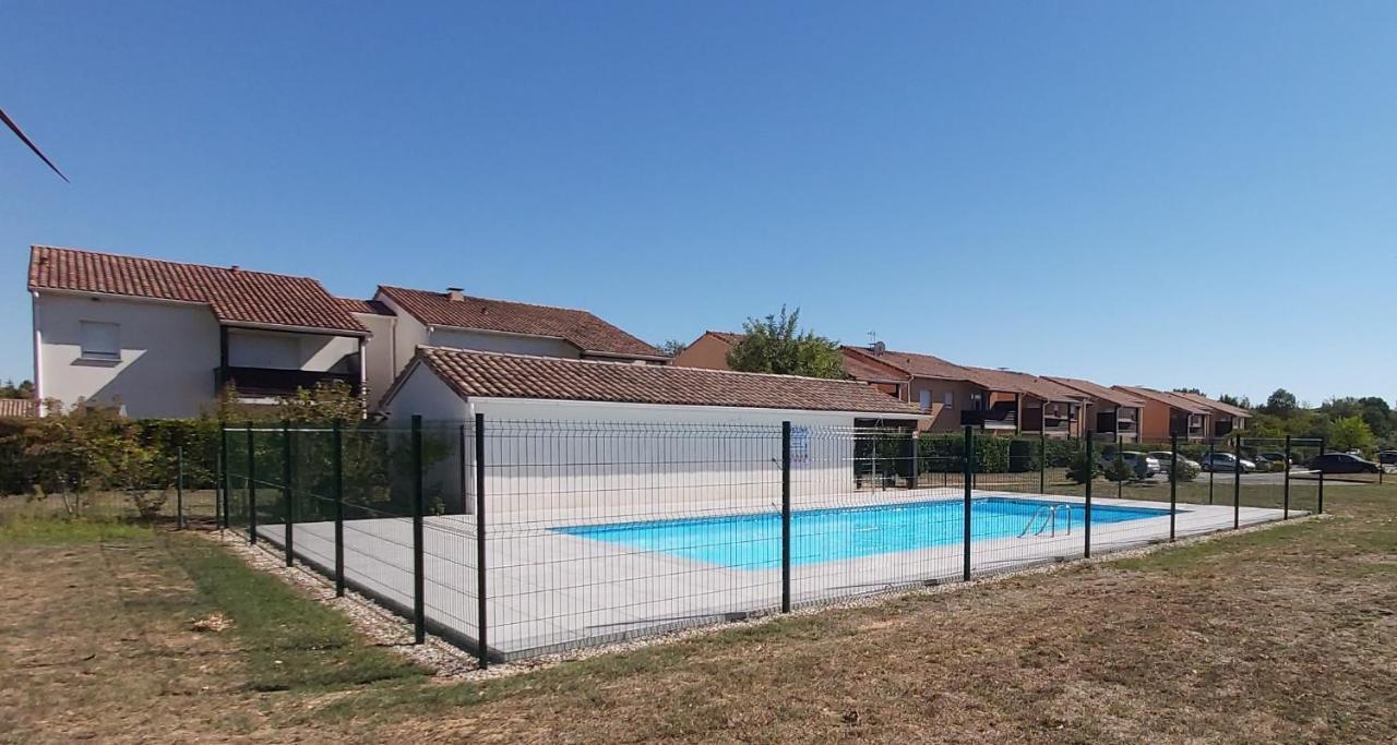La Campagne Romantique - Avec Entree Autonome, Clim Neuve, Parking Prive & Sa Piscine ! - Saint-Sulpice  Bagian luar foto