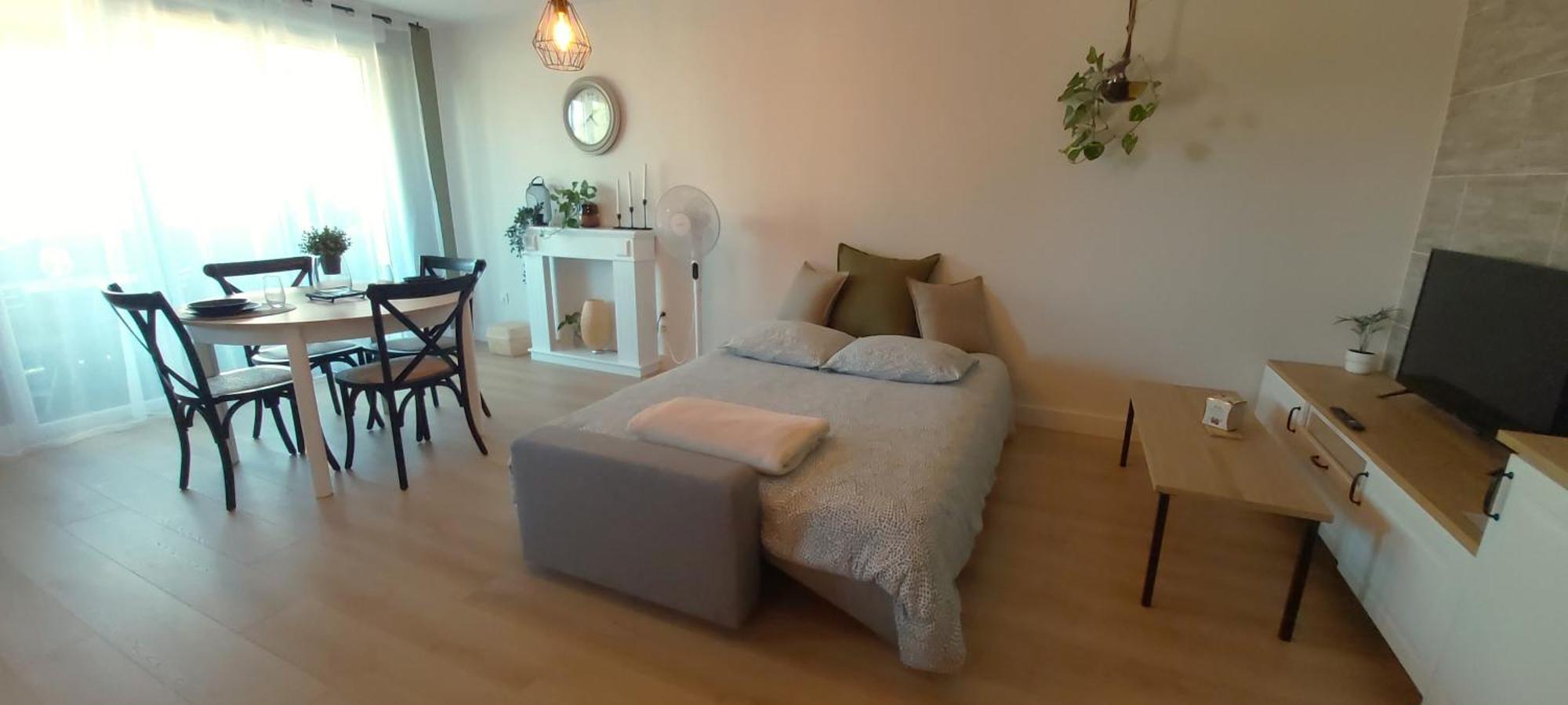 La Campagne Romantique - Avec Entree Autonome, Clim Neuve, Parking Prive & Sa Piscine ! - Saint-Sulpice  Bagian luar foto